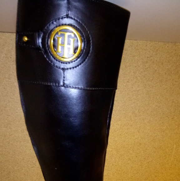 Boots - Picture 2 of 3